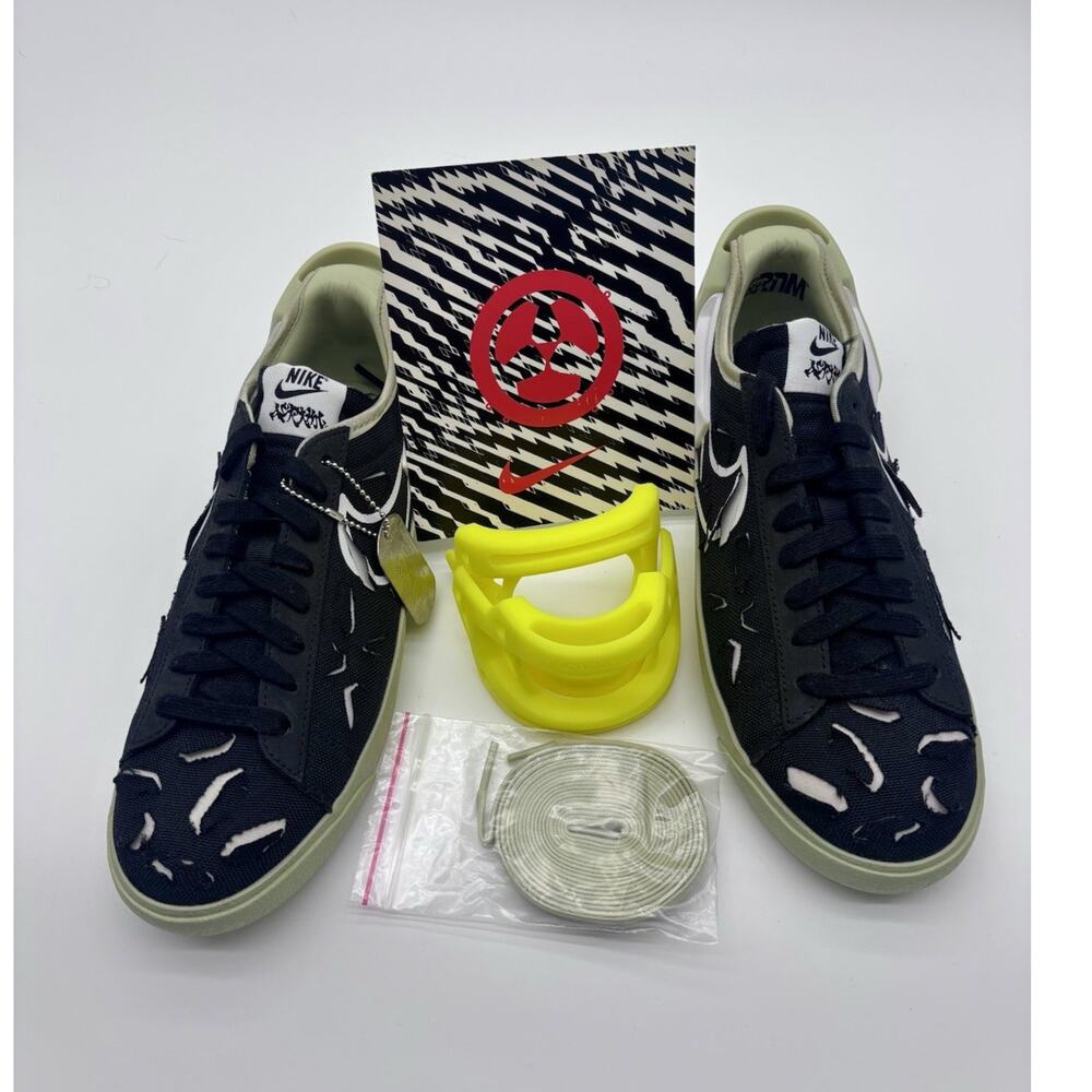 Nike ACRONYM Blazer Low Black White Distressed Limited Edition Sneaker